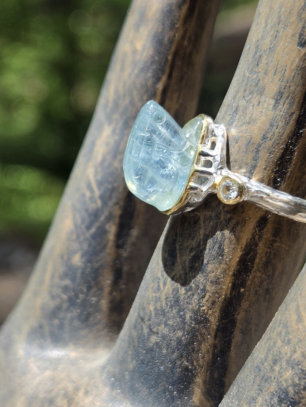 Aquamarine 4k Natural Bunny Carved Topaz Sterling & Gold Ring Sz7.5 - Picture 10 of 11